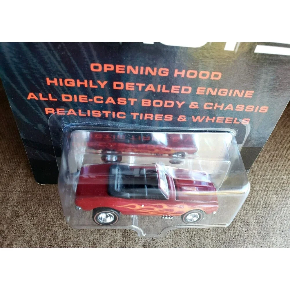 2006 Hot Wheels '67 CAMARO CONVERTIBLE RED #J7157 ZAMAC Base DDRL REAL RIDERS